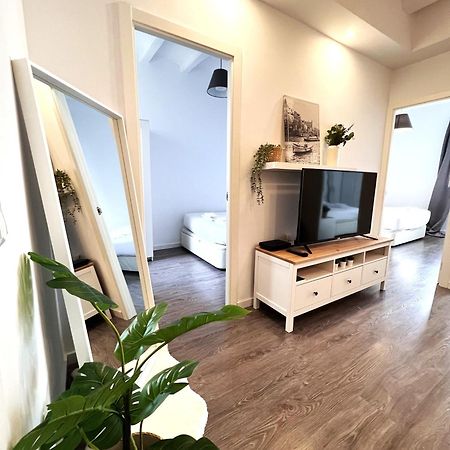 Camp Nou Apartment L'Hospitalet de Llobregat Esterno foto
