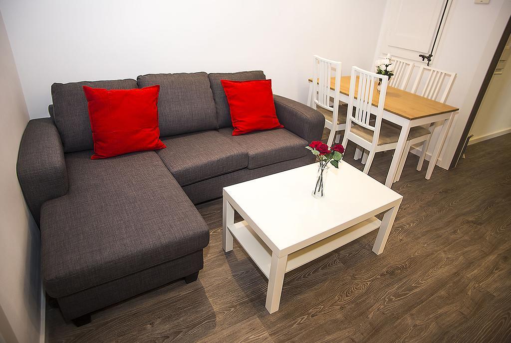 Camp Nou Apartment L'Hospitalet de Llobregat Esterno foto